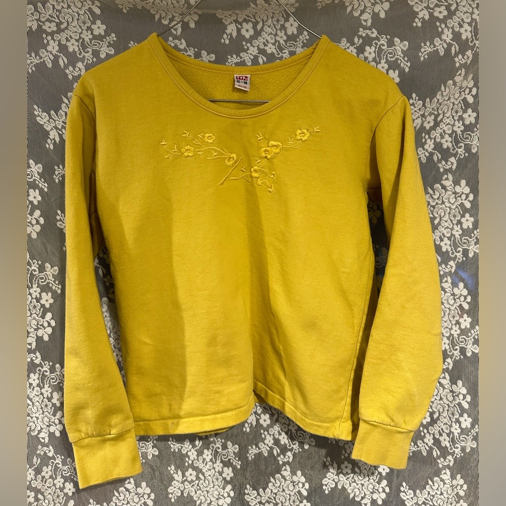 Vintage Yellow Embroidered Sweatshirt